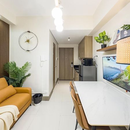 Gemstonebr In Smdc Fame Residences Manila Ngoại thất bức ảnh